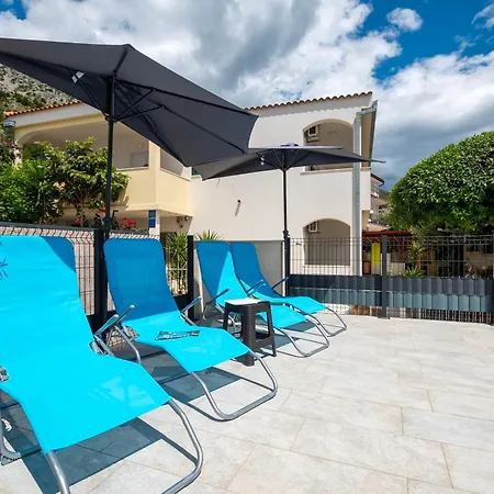 House Mimica بيت للعطل