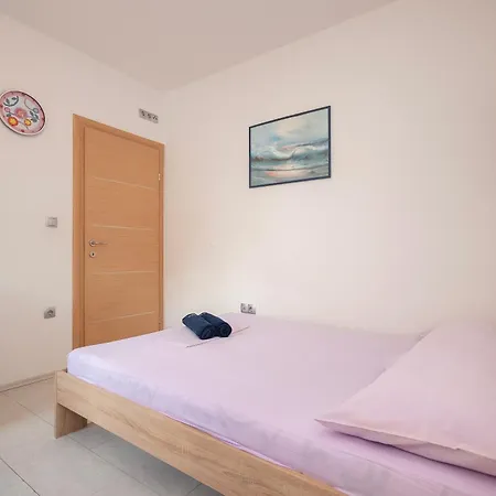 بيت للعطل House Mimica *