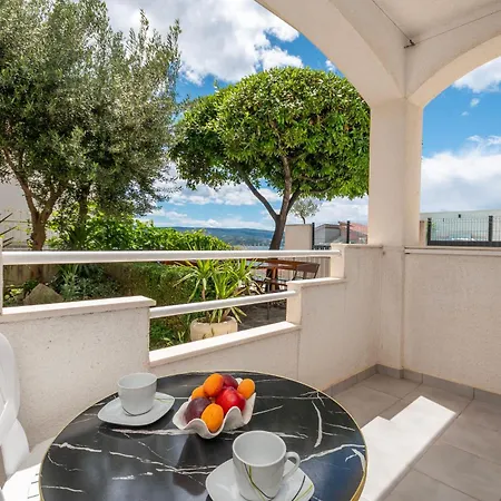 House Mimica بيت للعطل *